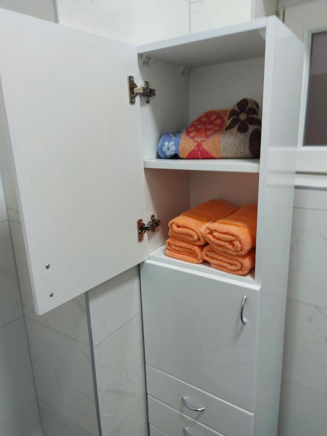 Apartman Mikikiki Belgrado Exterior foto